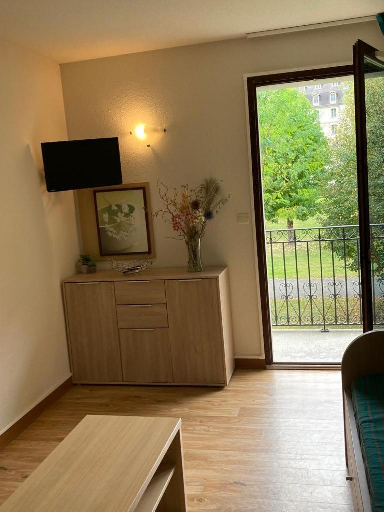 Appartement T2 Jardins De Ramel Bagneres-de-Luchon Exterior photo